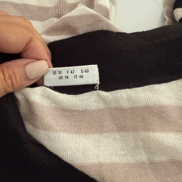 AKRIS Punto Striped Linen Collard Polo Short Sleeve Top - Picture 7 of 10